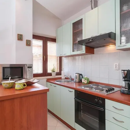 דירה Two-bedroom In