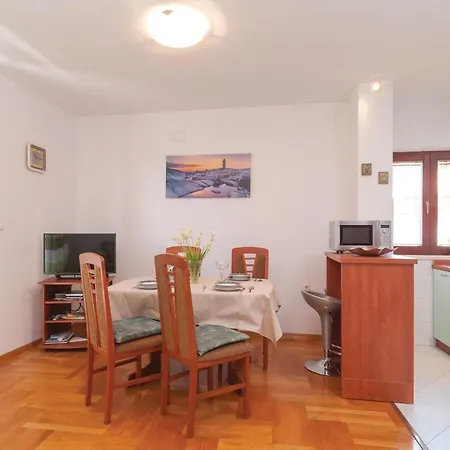 דירה Two-bedroom In *