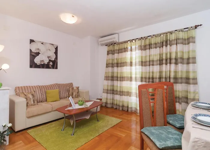 Two-bedroom In 公寓 斯普利特