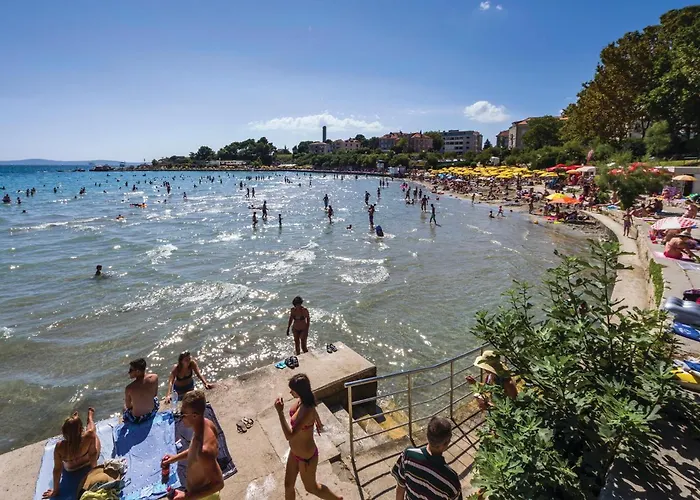 Two-bedroom In 公寓 *